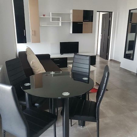 Summerhouse Apartments Mamaia Exteriör bild