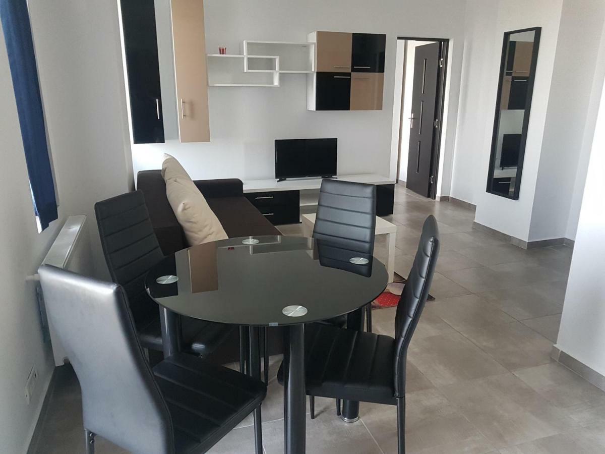 Summerhouse Apartments Mamaia Exteriör bild