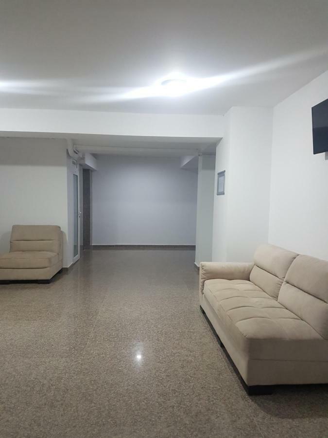 Summerhouse Apartments Mamaia Exteriör bild